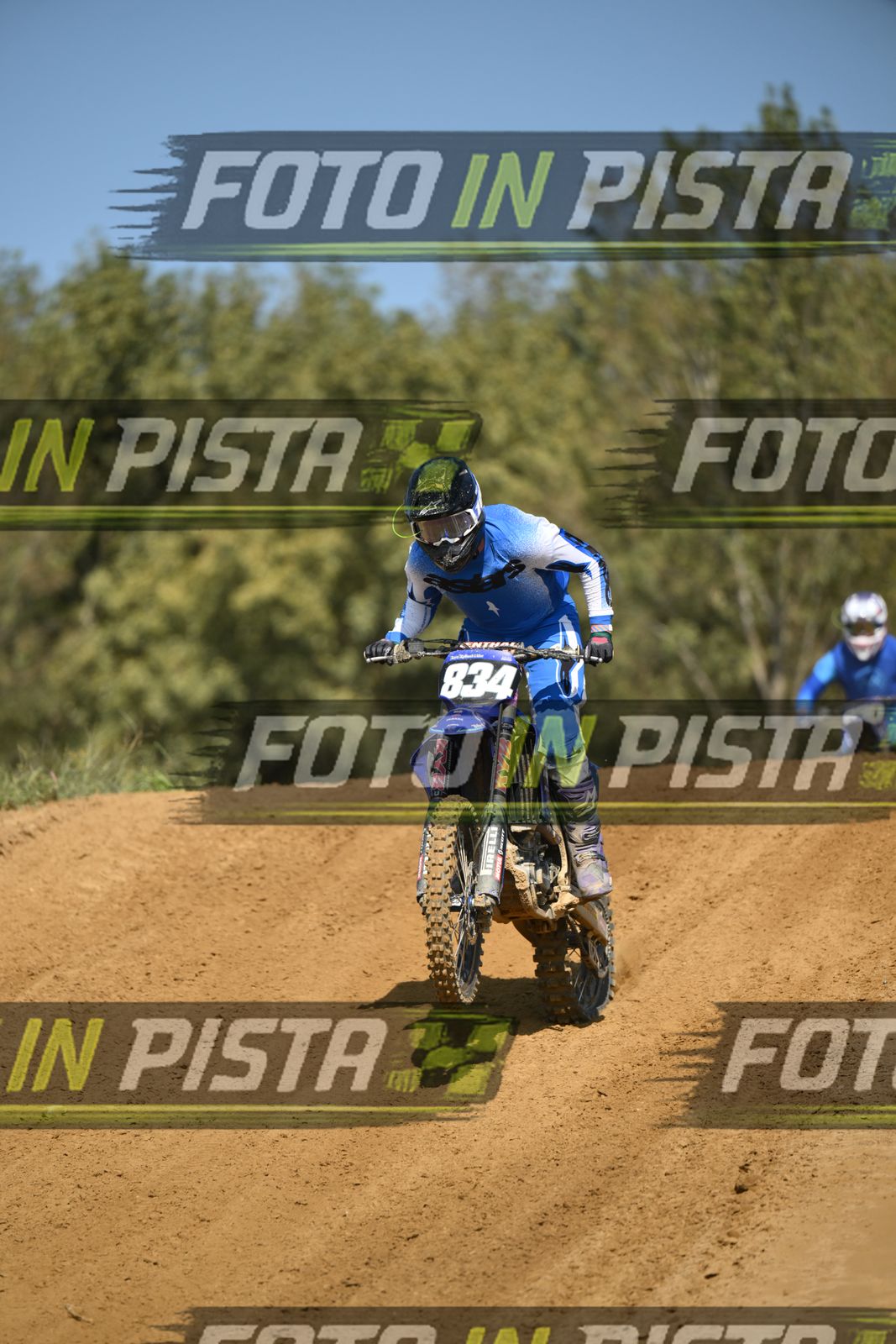 500 · DSH_9895