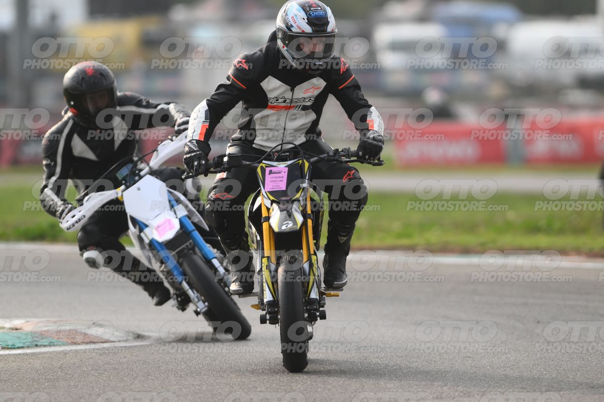 PITBIKE - SCOOTER 0 - BLACK GOLD · DSH_9931