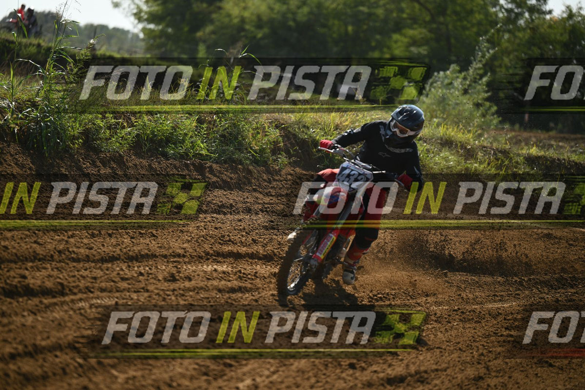 432 · DSH_9932