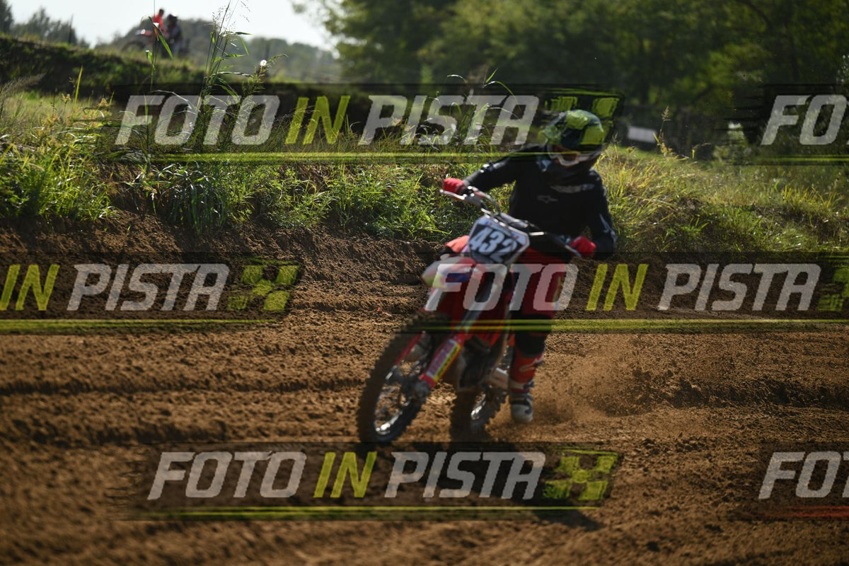432 · DSH_9934
