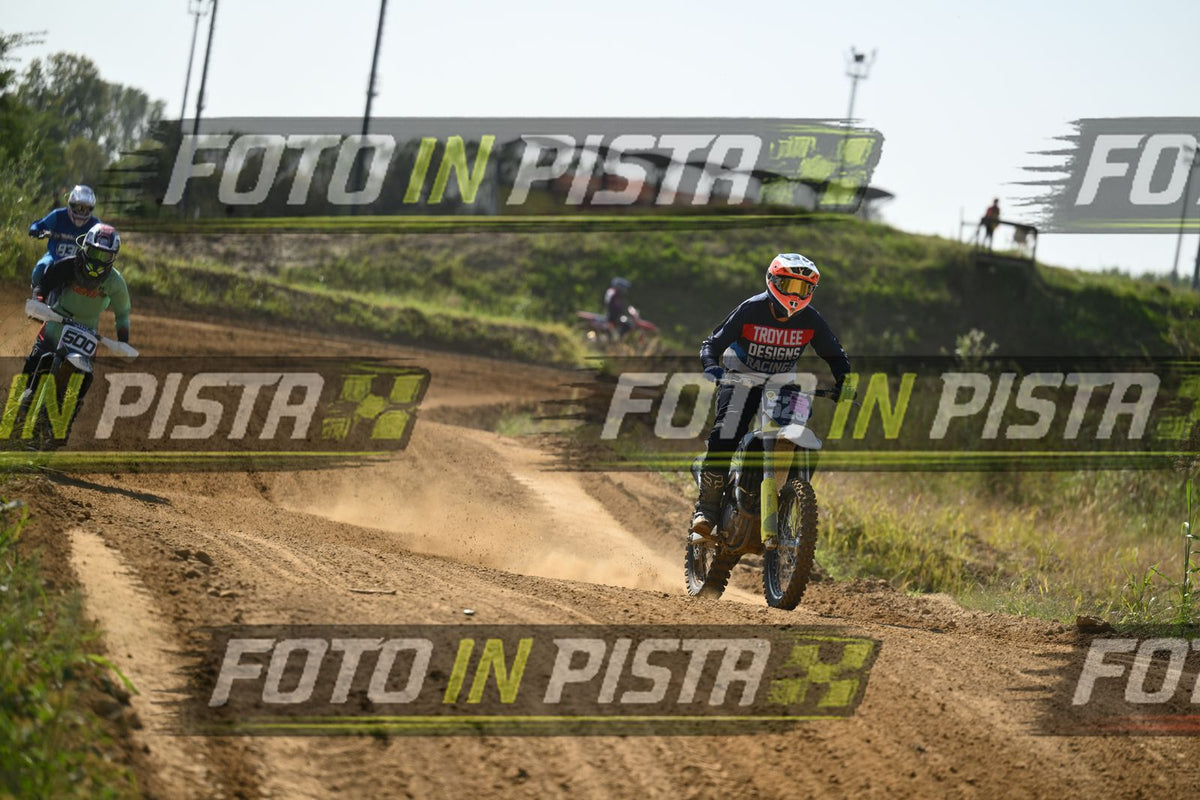 526 · DSH_9950