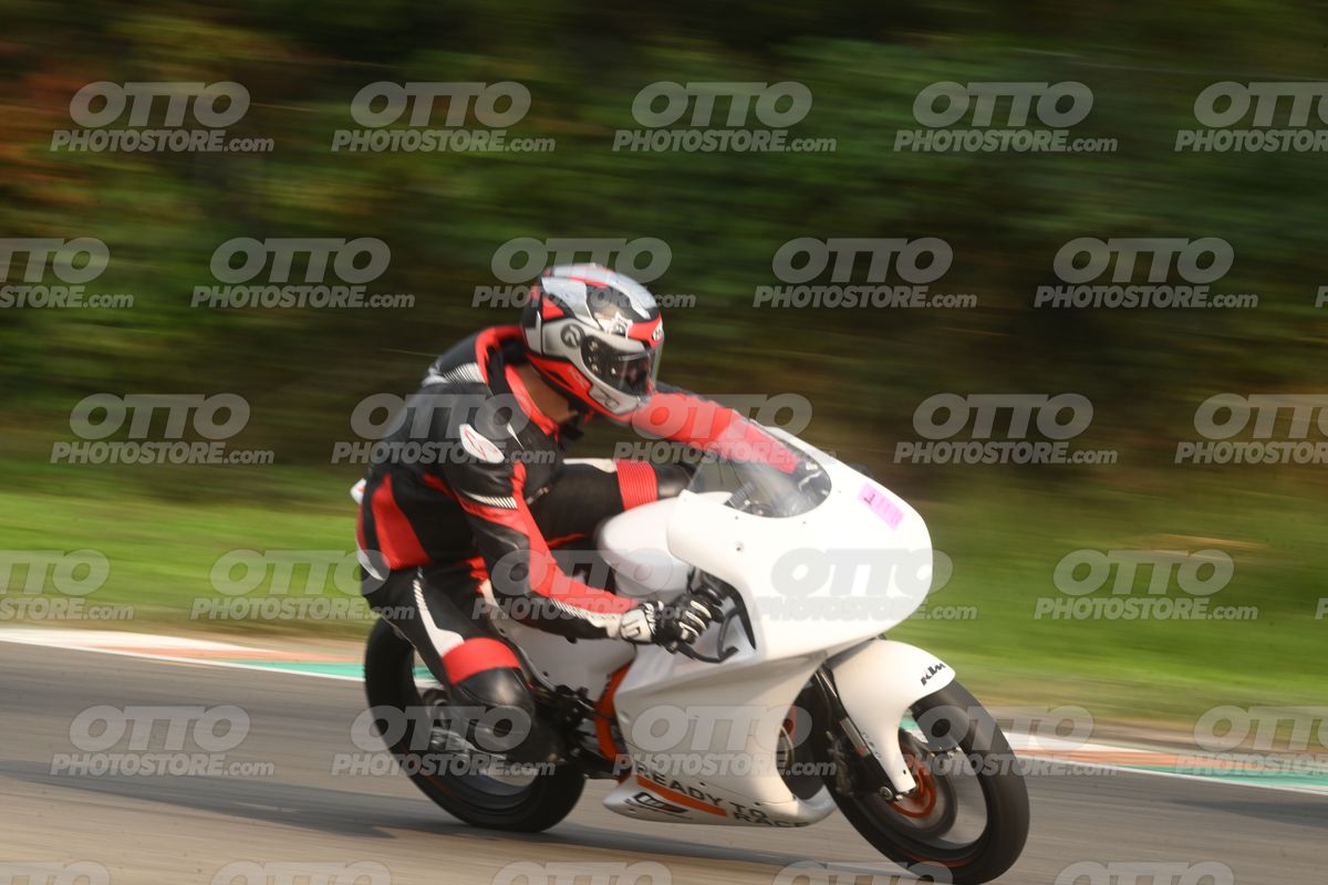 PITBIKE - SCOOTER WHITE · DSH_9950