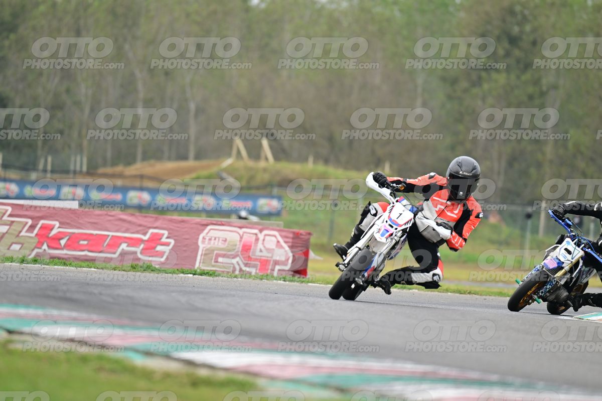 PITBIKE - SCOOTER 1 · DSH_9996