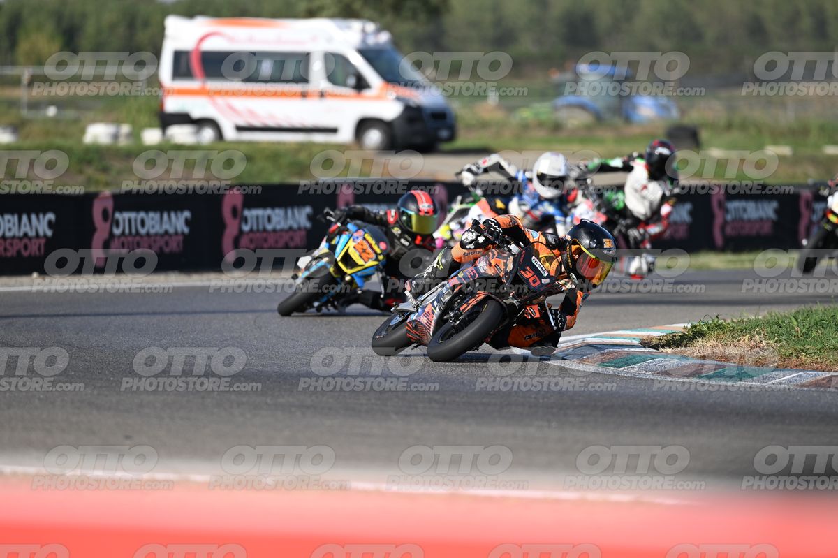RACER-SUPERCOPPA 30 · DSN_0340