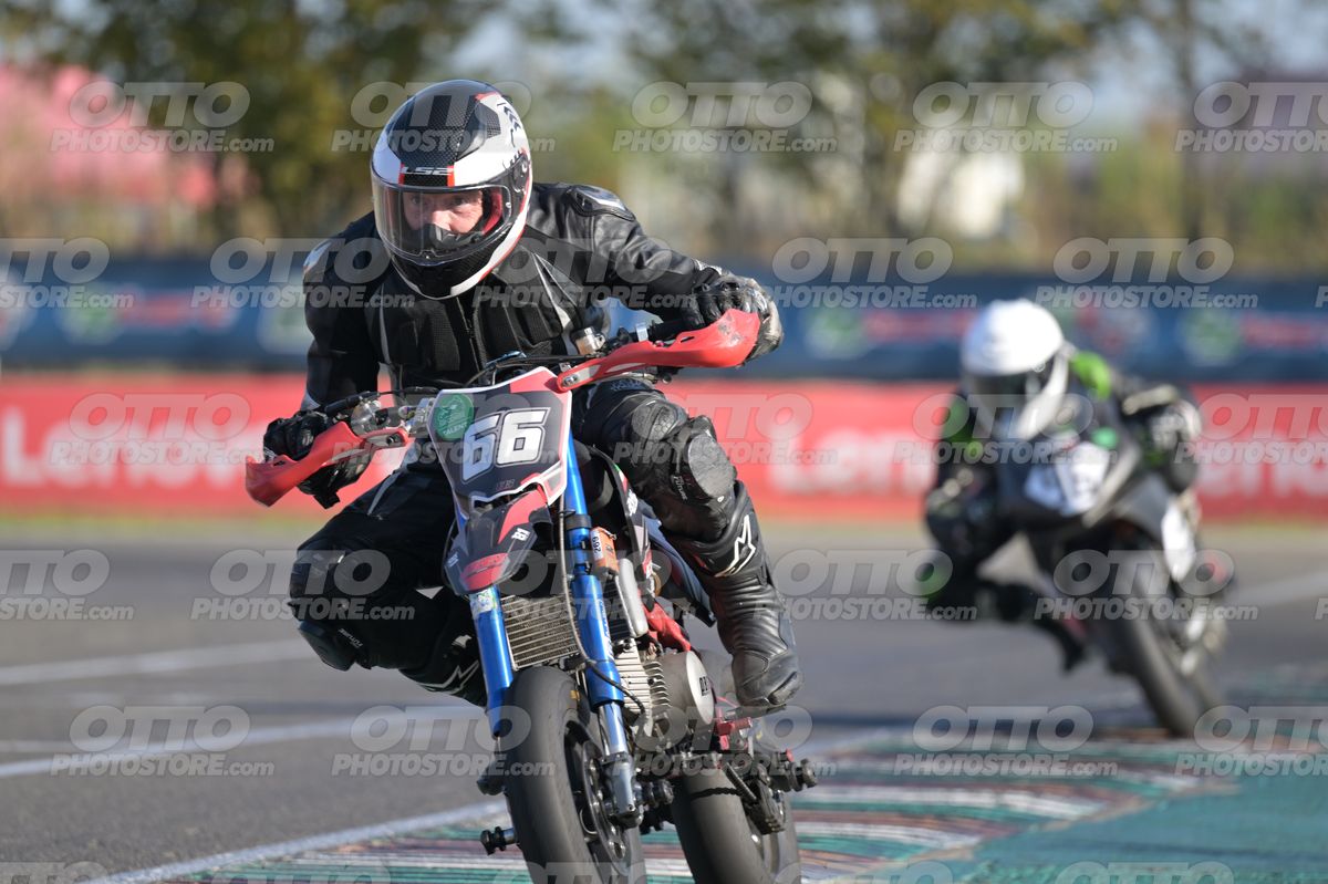 TALENT 66 · DSN_1833
