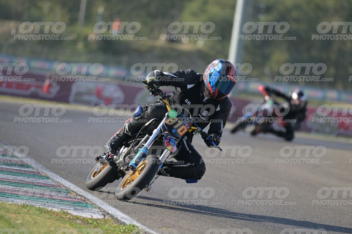 TALENT 810 · DSN_1898