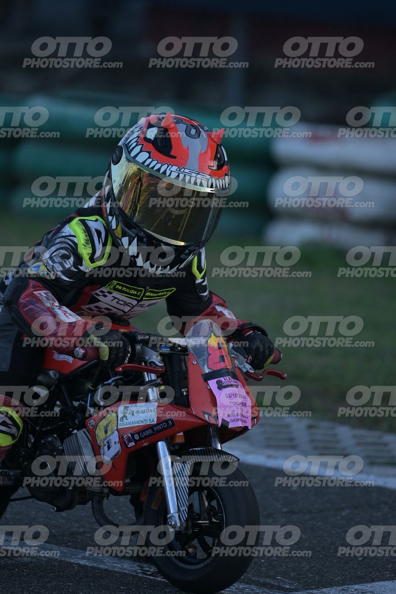 MINIMOTO 8 · DSN_3448