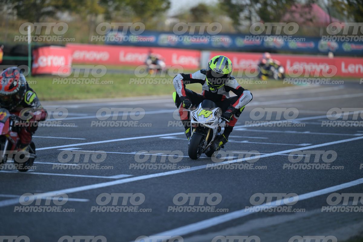 MINIMOTO 14 · DSN_3492