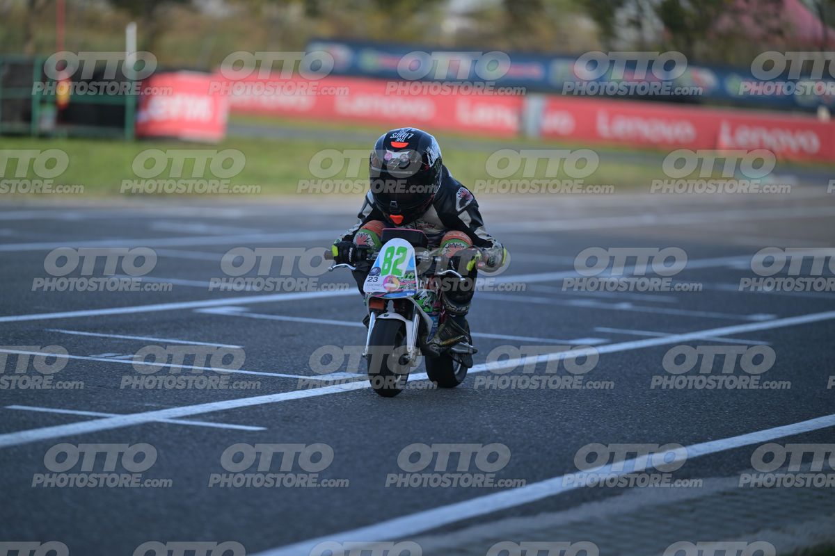 MINIMOTO 82 · DSN_3505