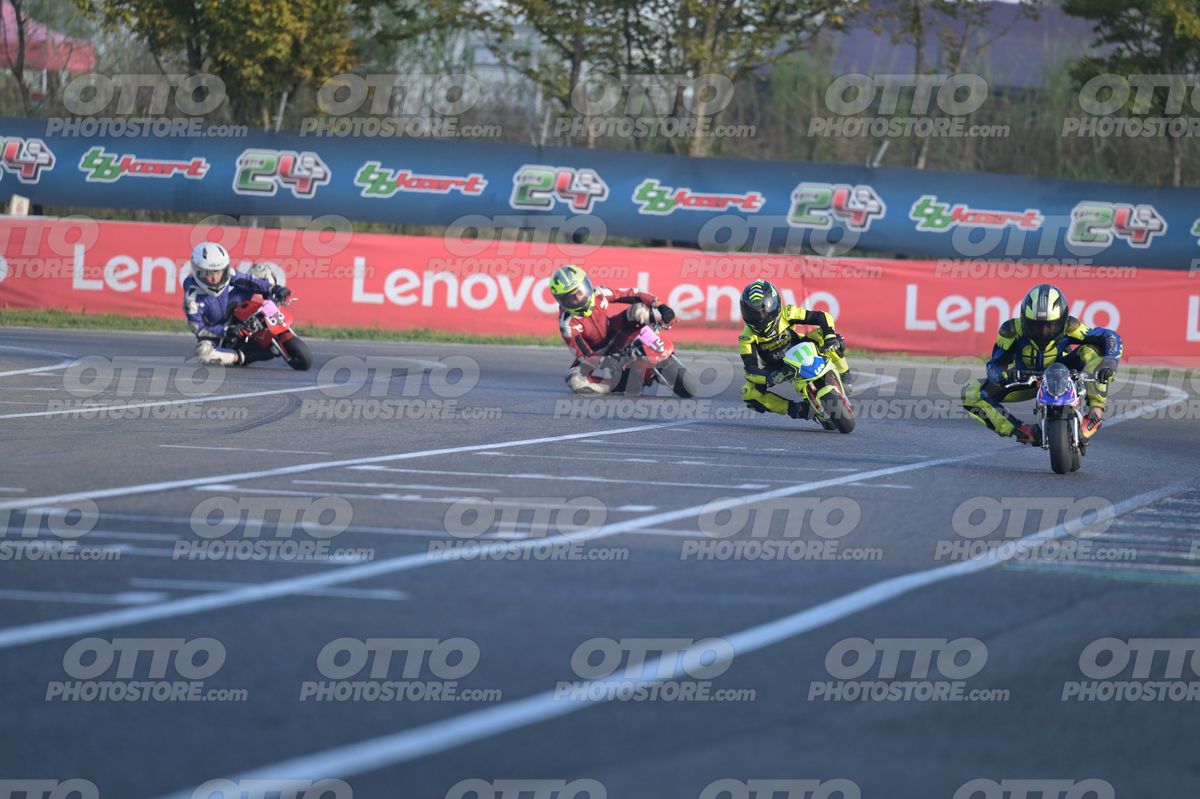 MINIMOTO 12 · DSN_3521