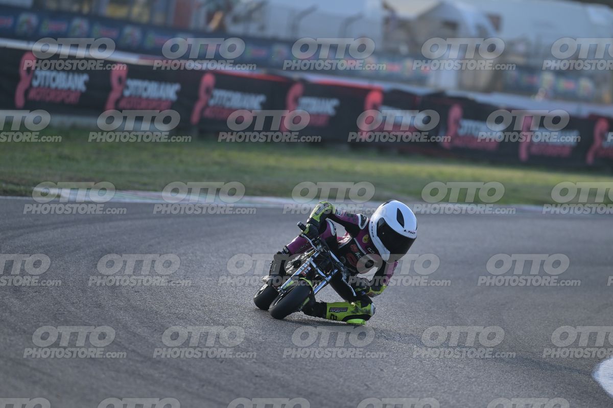 MINIMOTO 28 · DSN_3806