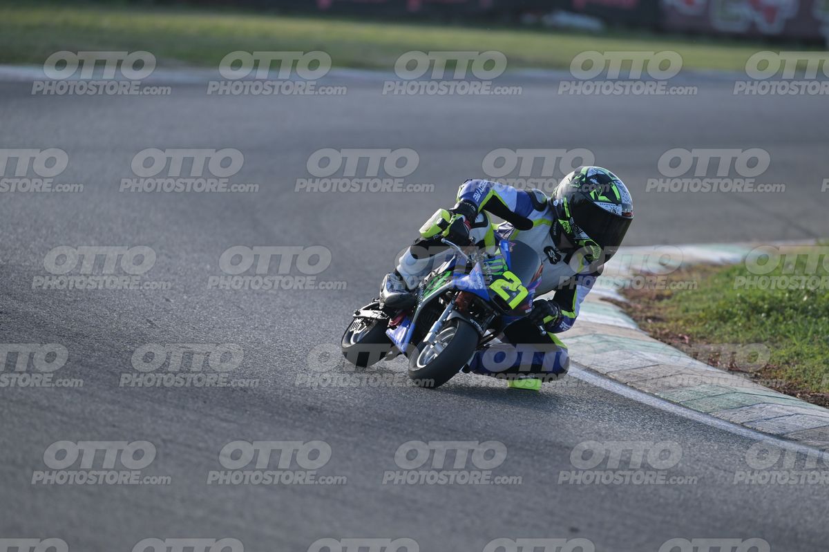 MINIMOTO 21 · DSN_3818