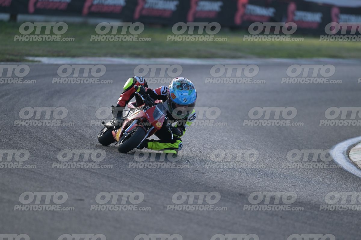 MINIMOTO 45 · DSN_3844