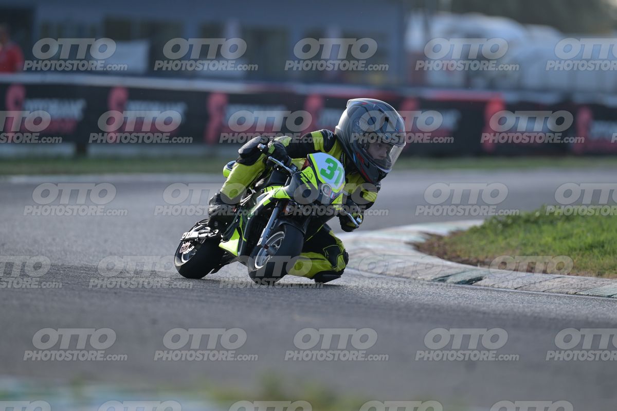 MINIMOTO 31 · DSN_3855