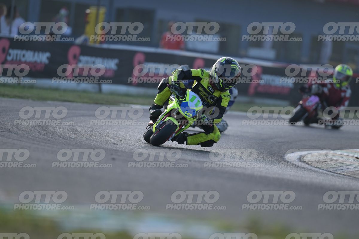MINIMOTO 11 (Leo) · DSN_3879