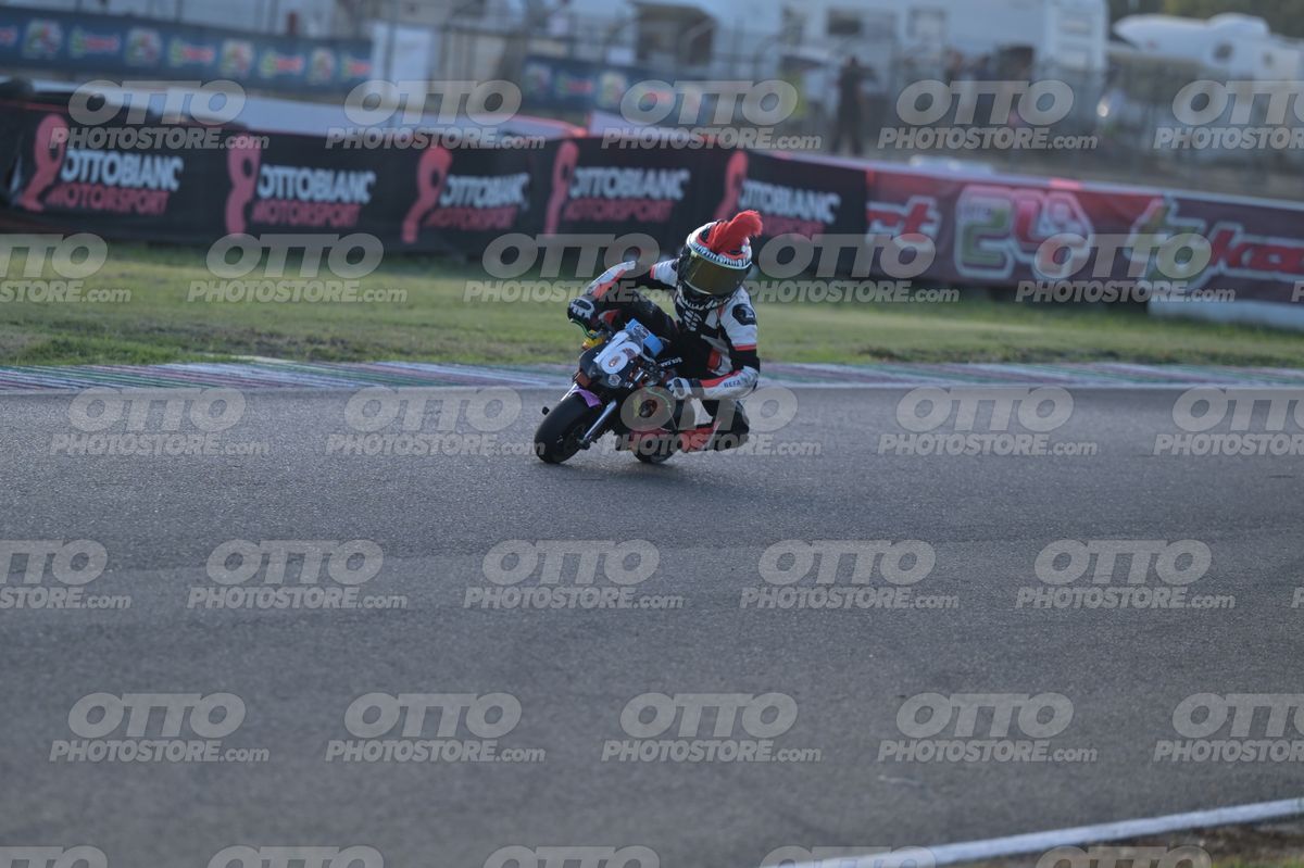 MINIMOTO 16 · DSN_3903