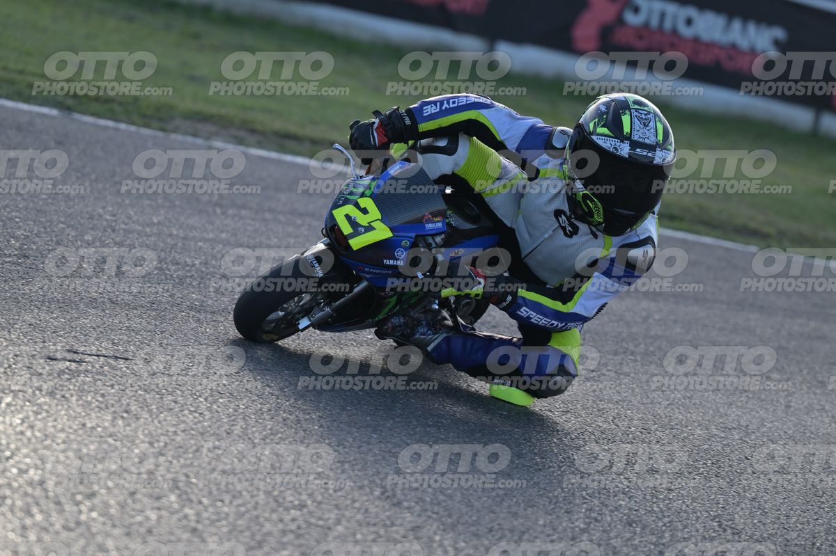 MINIMOTO 21 · DSN_3910