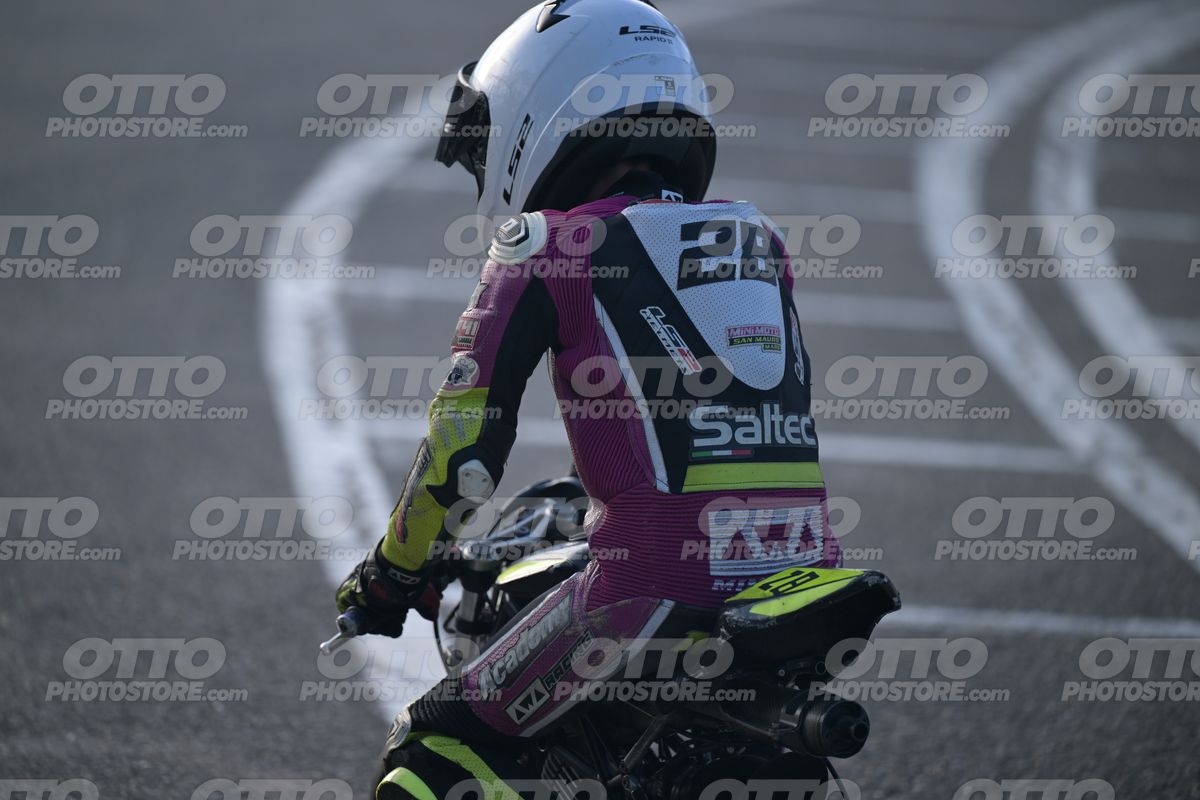 MINIMOTO 28 · DSN_3937