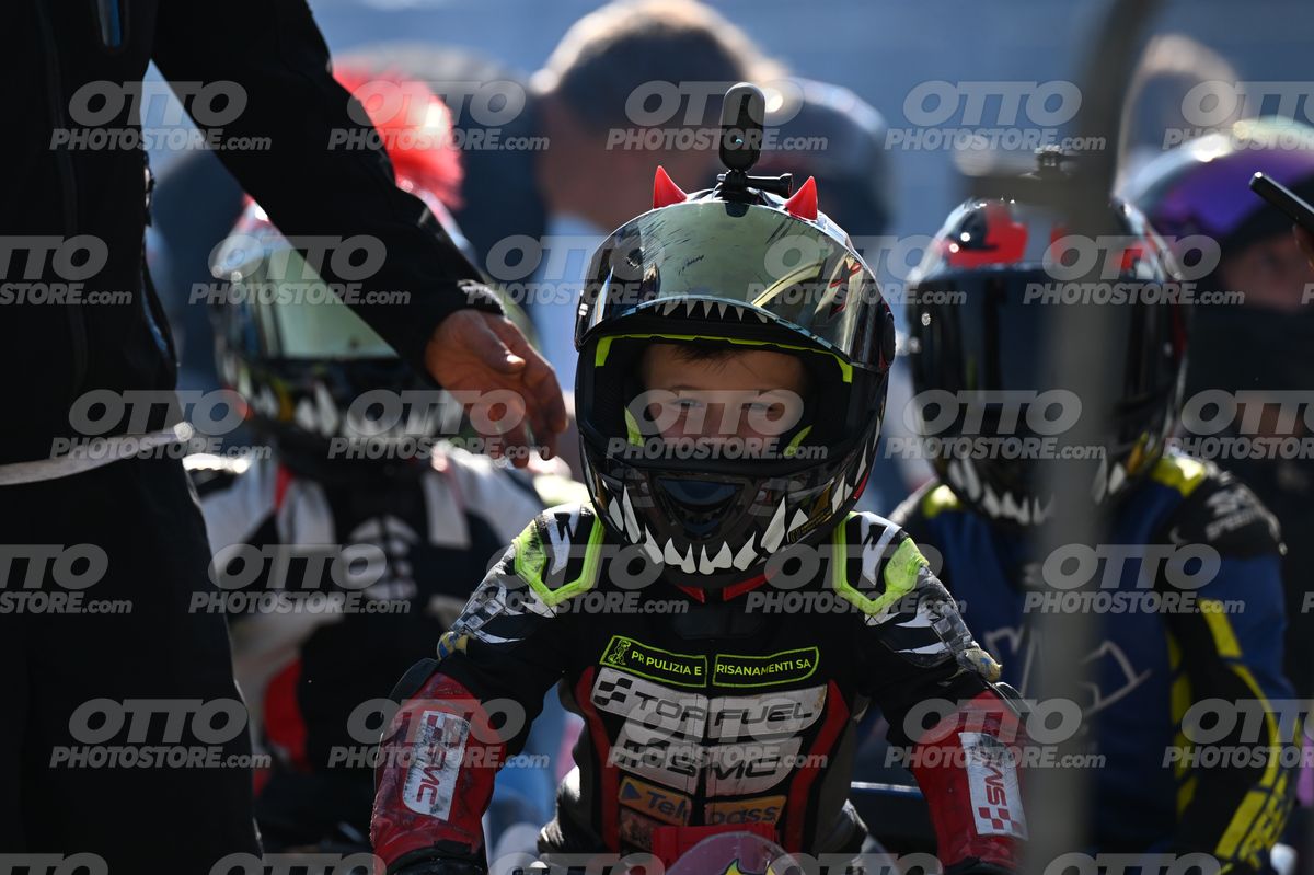 MINIMOTO 8 · DSN_6956