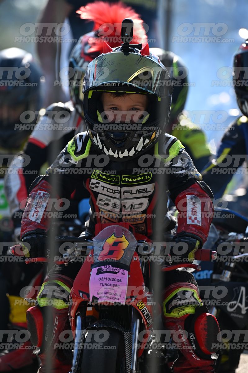 MINIMOTO 8 · DSN_6961