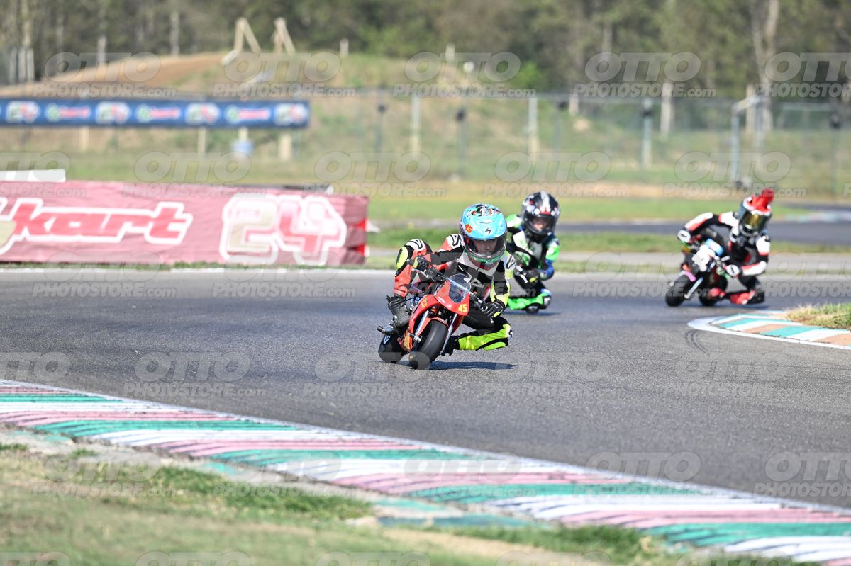 MINIMOTO 45 · DSN_6978