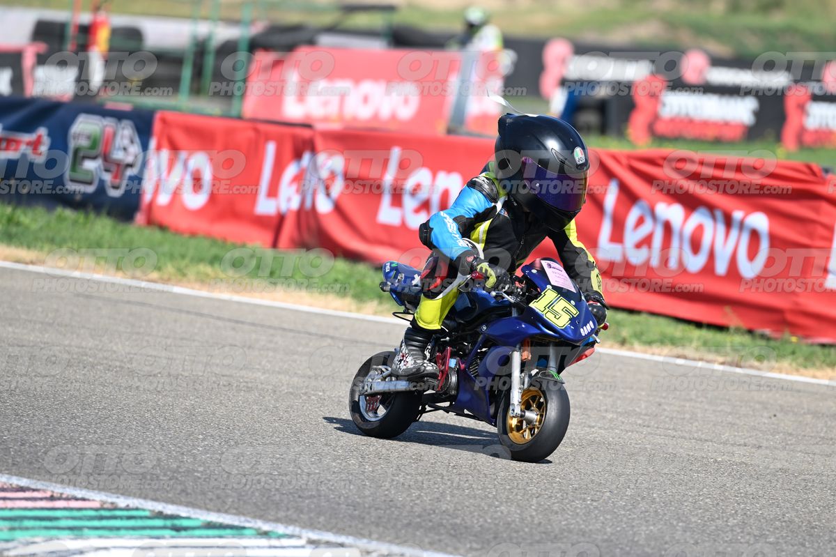 MINIMOTO 15 · DSN_6990