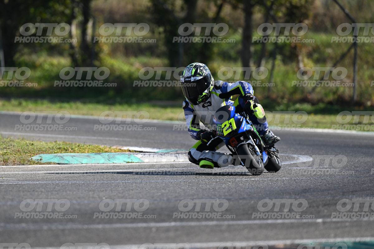 MINIMOTO 21 · DSN_7093
