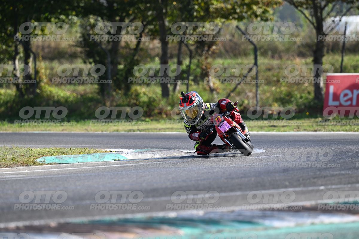 MINIMOTO 8 · DSN_7104