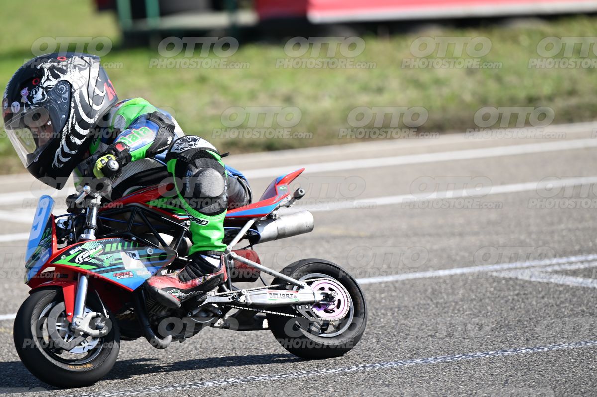 MINIMOTO 69 · DSN_7178