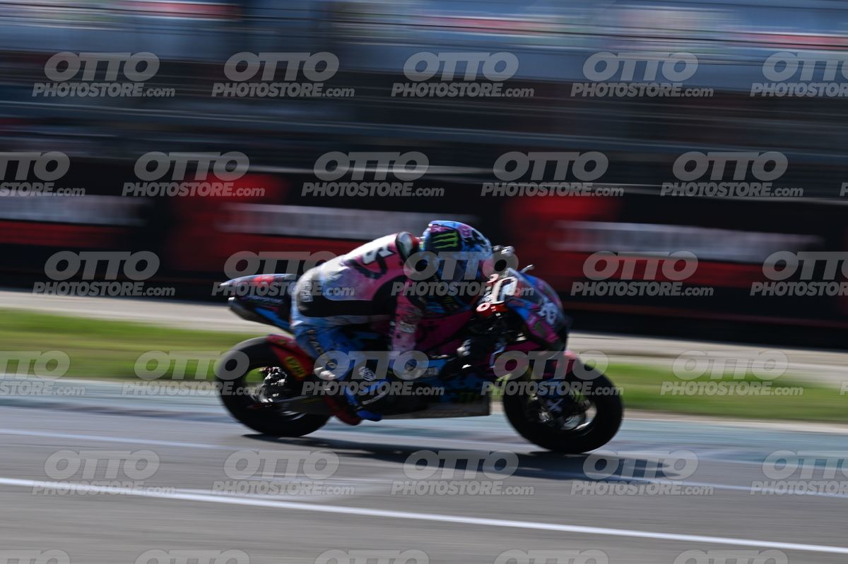 RACER-SUPERCOPPA 26 · DSN_7325