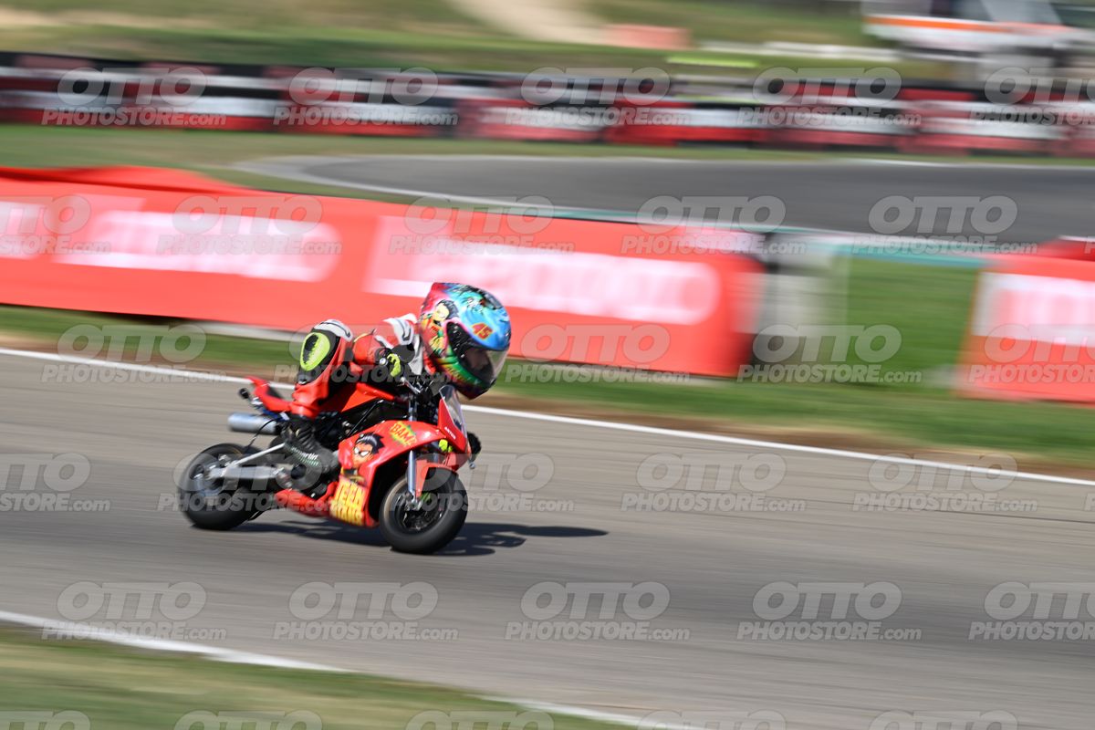 MINIMOTO 45 · DSN_7845