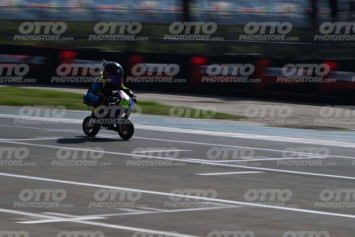 MINIMOTO 15 · DSN_7909