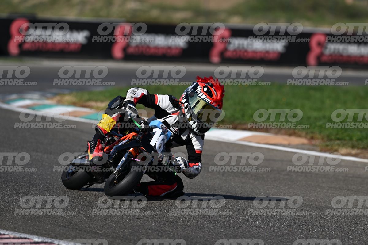 MINIMOTO 16 · DSN_7939