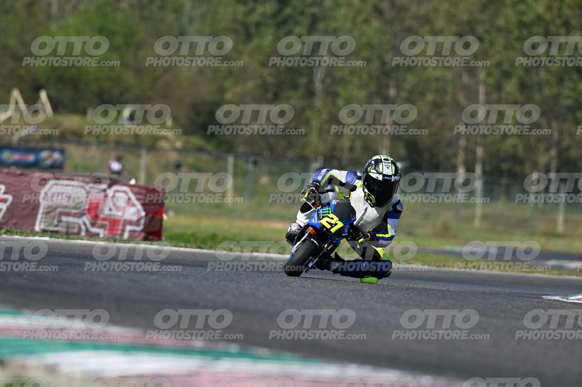 MINIMOTO 21 · DSN_7954