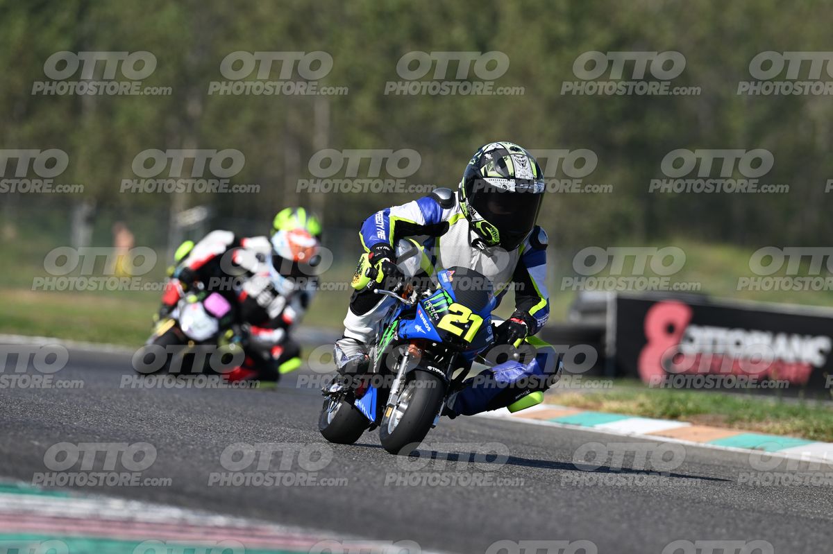 MINIMOTO 21 · DSN_7957