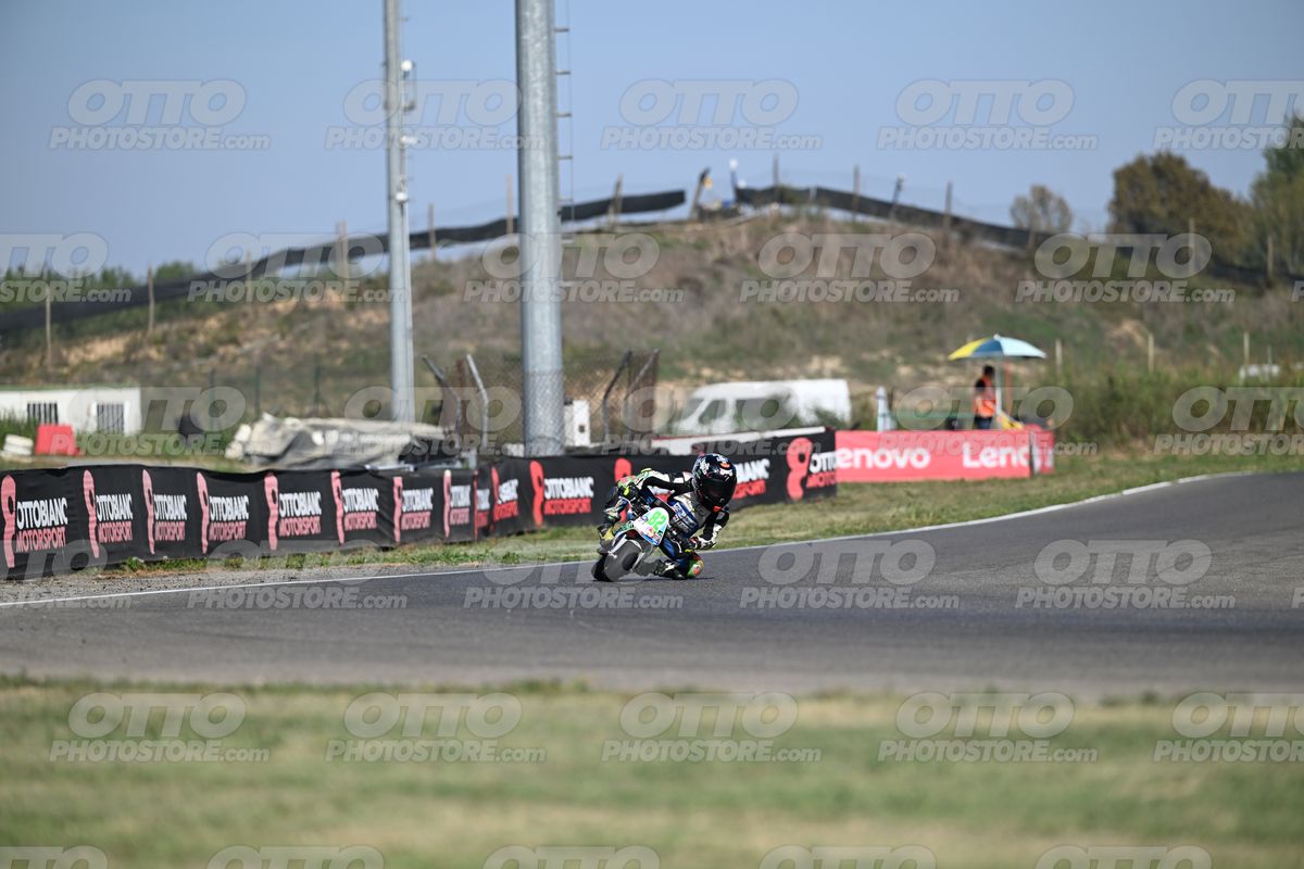 MINIMOTO 82 · DSN_7986