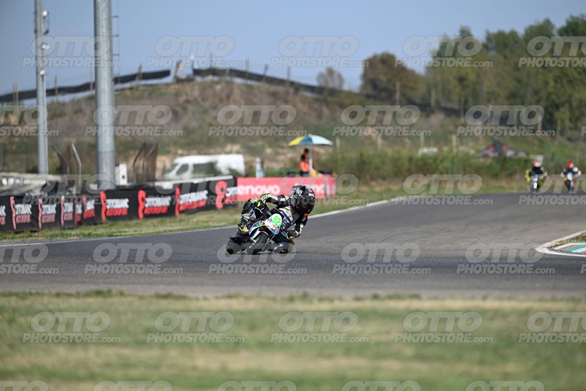 MINIMOTO 82 · DSN_7988