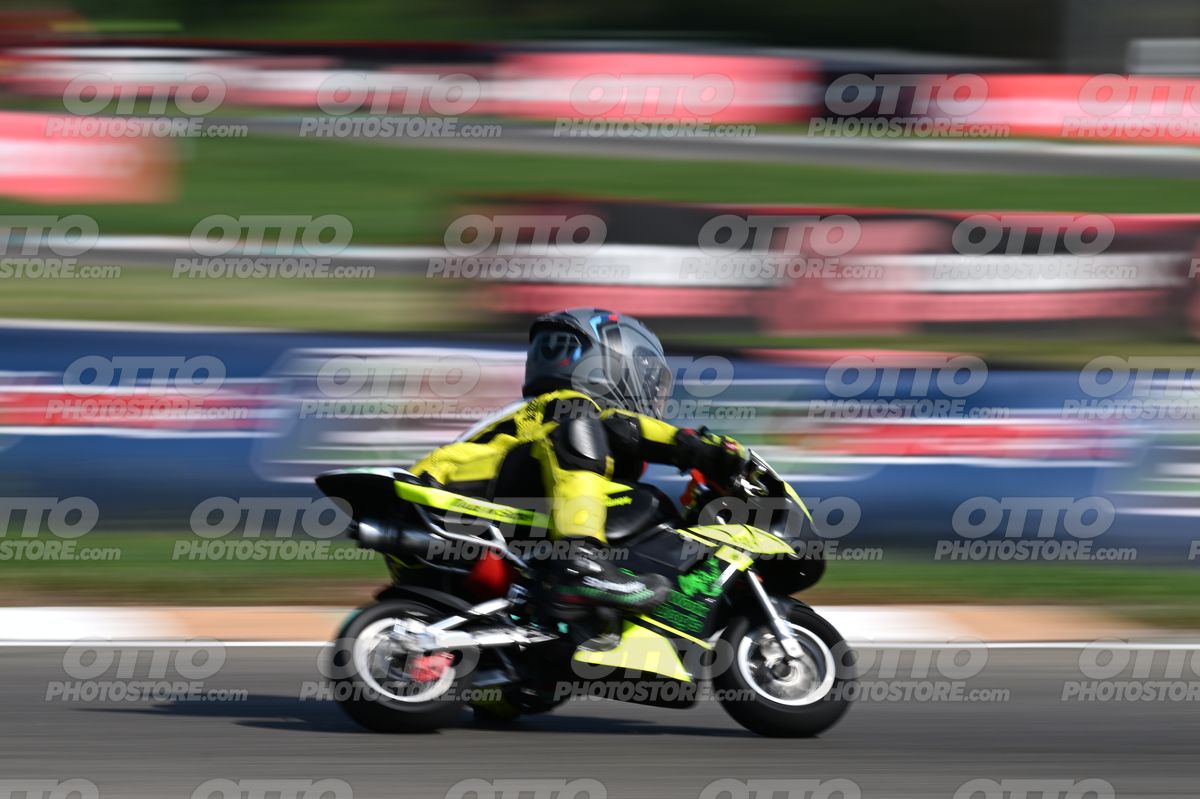 MINIMOTO 31 · DSN_8033