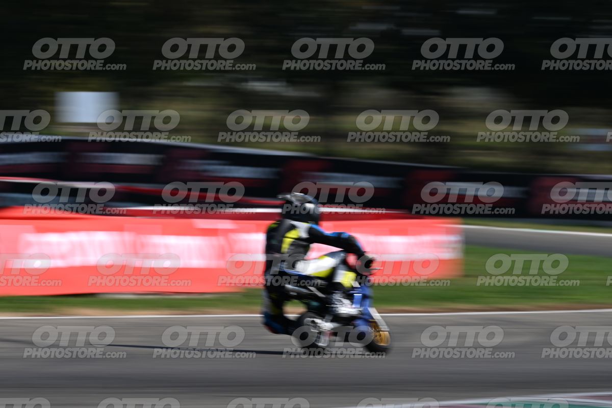 MINIMOTO 15 · DSN_8055