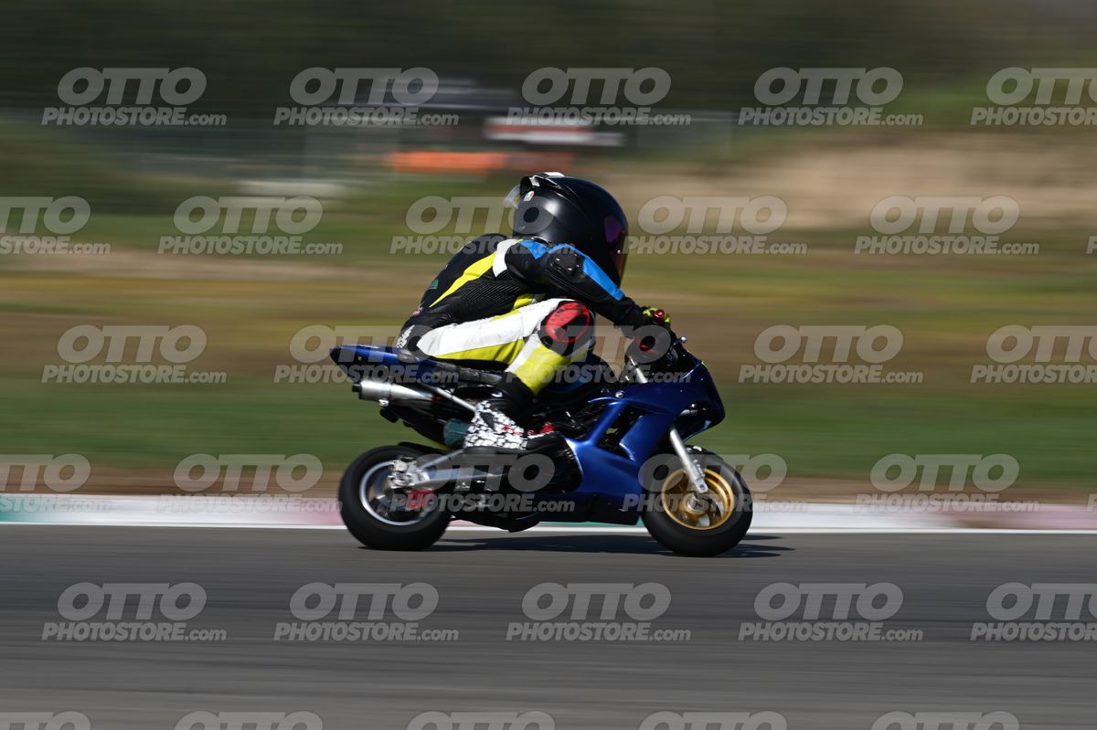 MINIMOTO 15 · DSN_8167