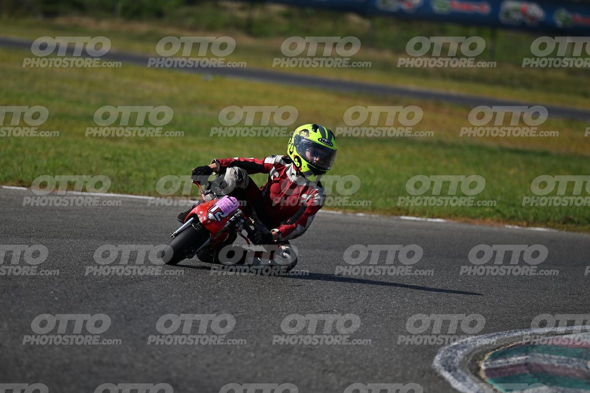 MINIMOTO 12 · DSN_8187