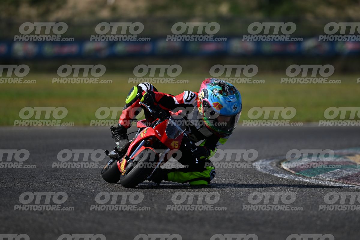 MINIMOTO 45 · DSN_8205