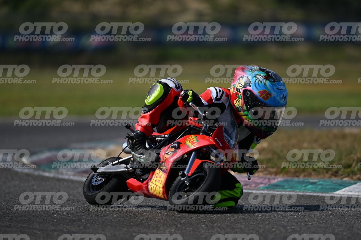 MINIMOTO 45 · DSN_8207