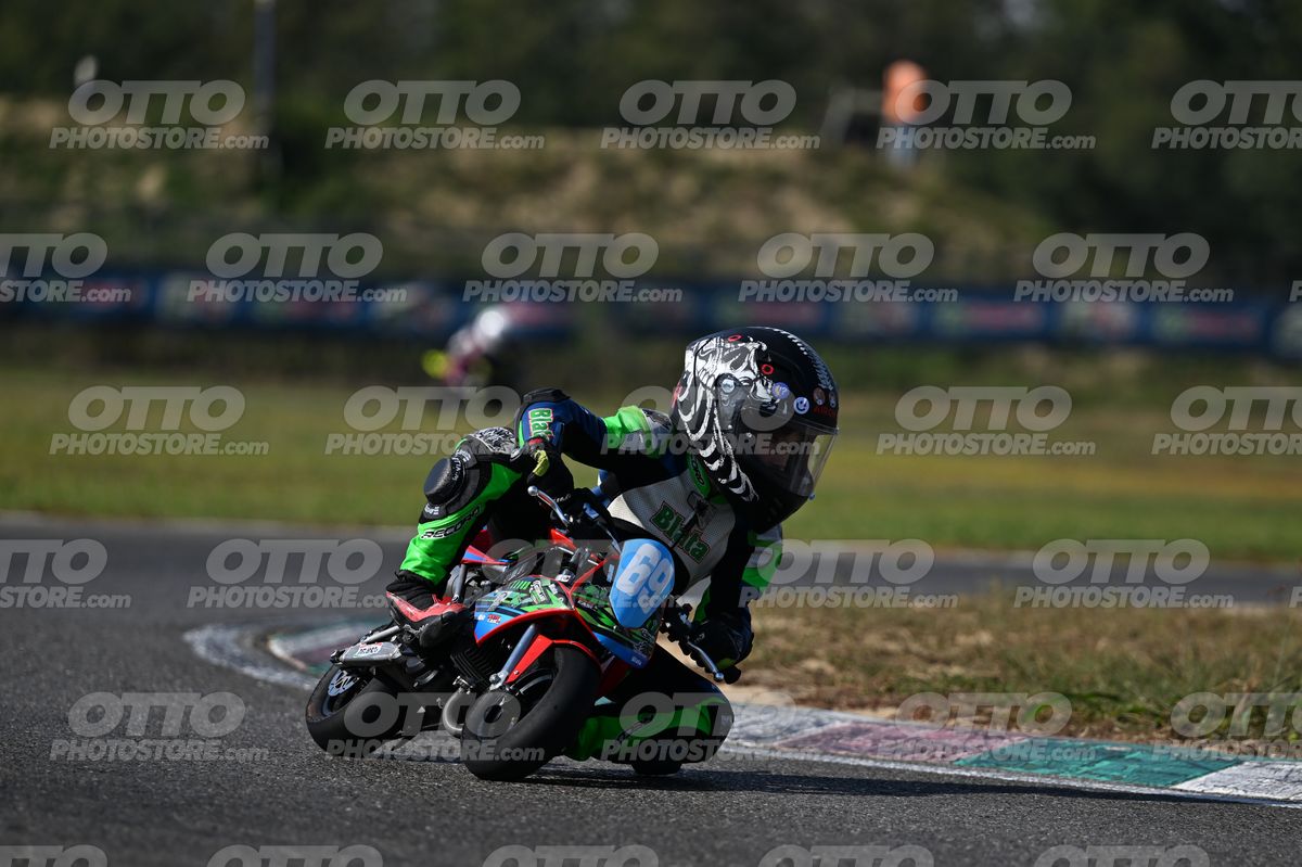 MINIMOTO 69 · DSN_8217