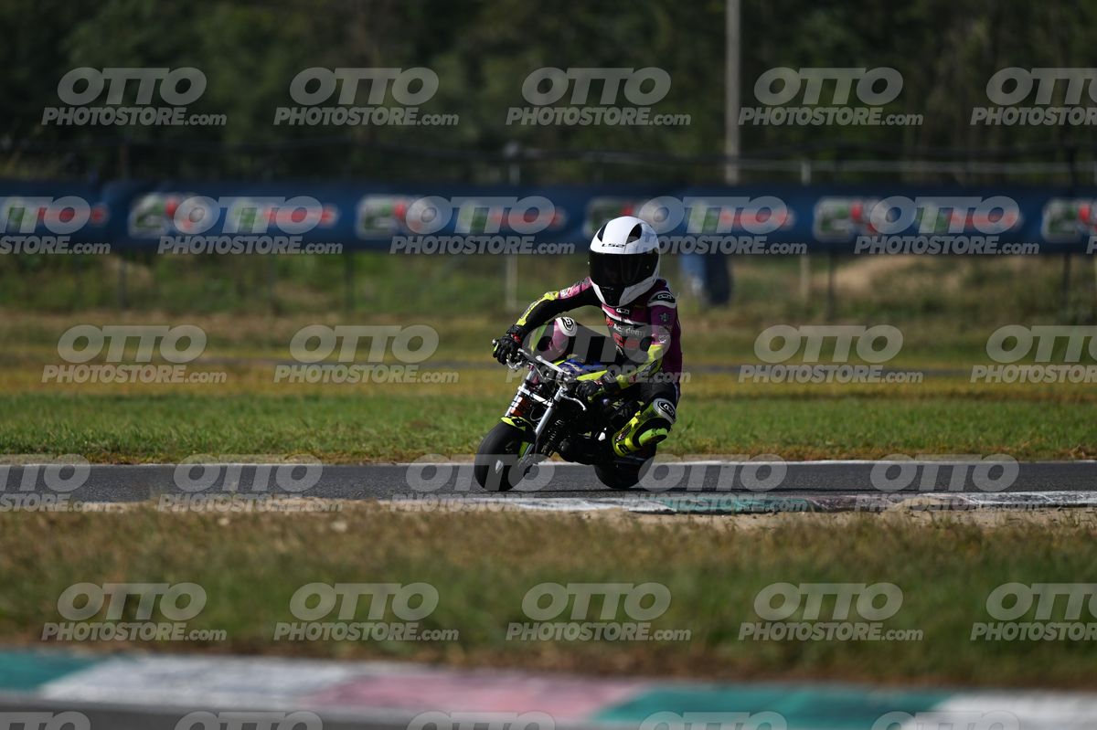 MINIMOTO 28 · DSN_8219