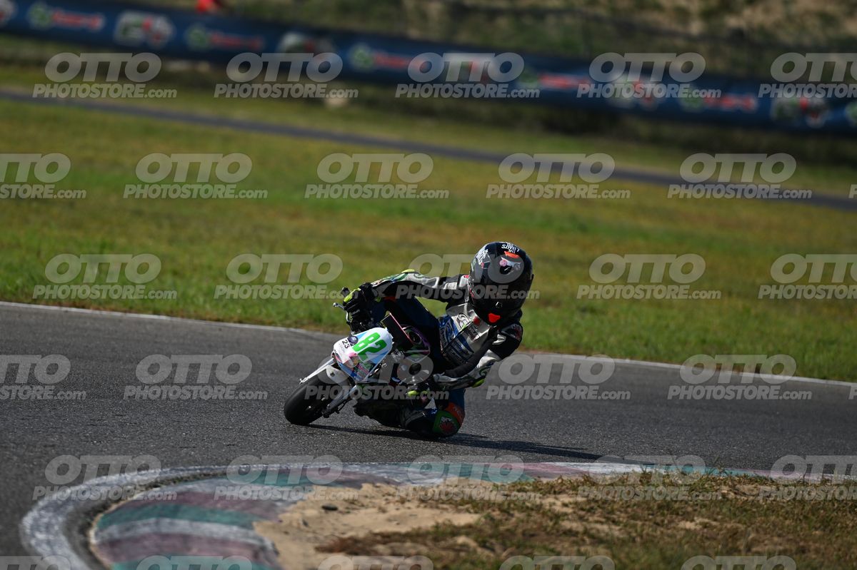 MINIMOTO 82 · DSN_8230