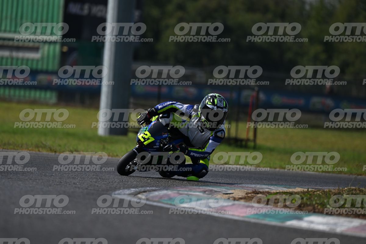 MINIMOTO 21 · DSN_8263