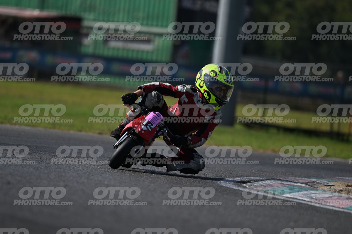 MINIMOTO 12 · DSN_8271