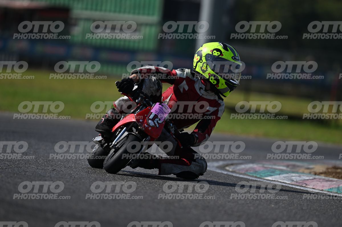 MINIMOTO 12 · DSN_8273