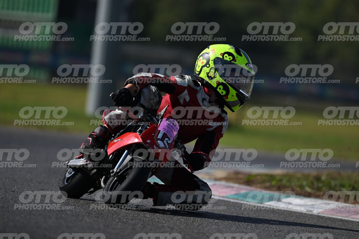 MINIMOTO 12 · DSN_8274